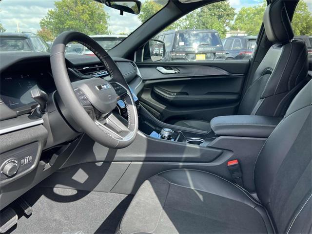 new 2025 Jeep Grand Cherokee car, priced at $45,975