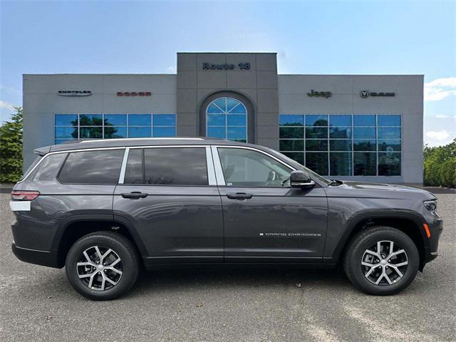 new 2024 Jeep Grand Cherokee L car, priced at $53,910