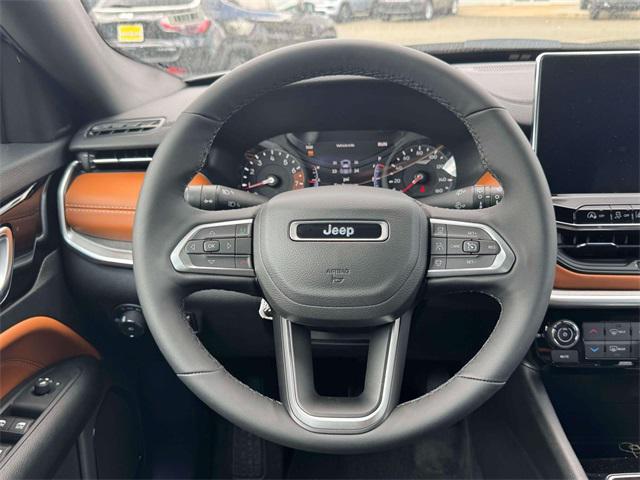 new 2025 Jeep Compass car, priced at $33,085
