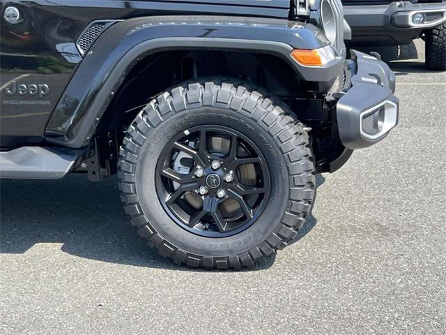 new 2025 Jeep Gladiator car, priced at $45,160
