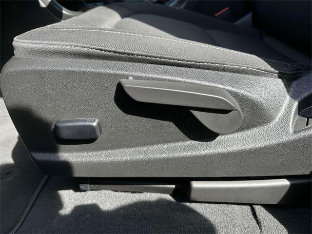 used 2022 GMC Canyon car, priced at $35,990