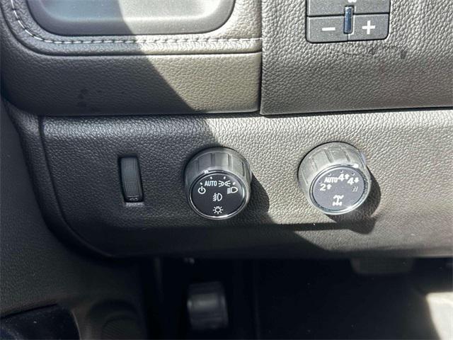 used 2022 GMC Canyon car, priced at $35,990