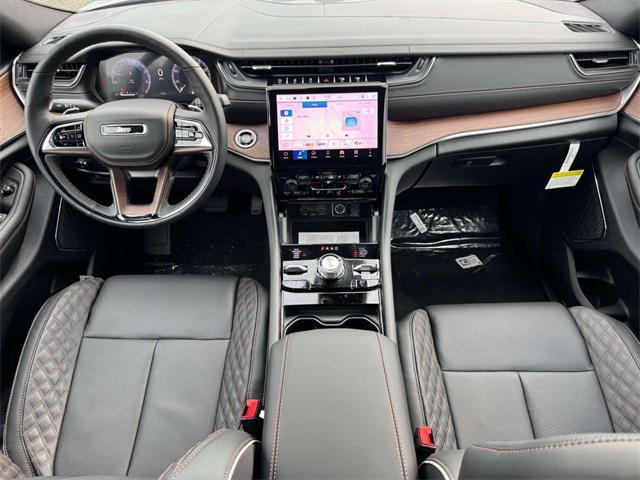 new 2025 Jeep Grand Cherokee car, priced at $62,605