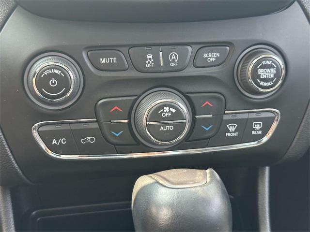 used 2021 Jeep Cherokee car, priced at $24,990