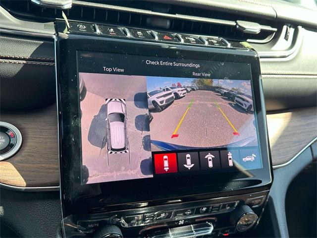 new 2025 Jeep Grand Cherokee car, priced at $58,750