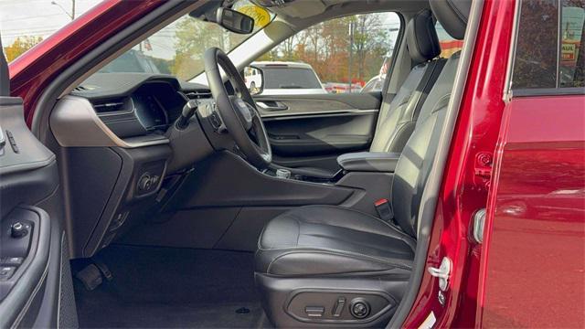 used 2022 Jeep Grand Cherokee car, priced at $27,995