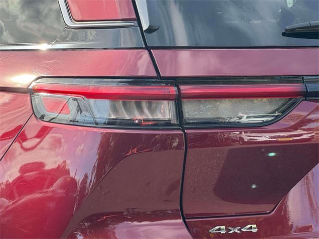 used 2022 Jeep Grand Cherokee car, priced at $27,995