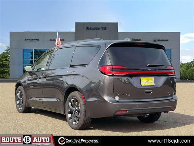 used 2021 Chrysler Pacifica car, priced at $28,995