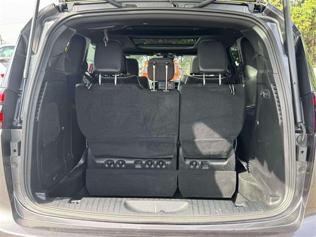 used 2021 Chrysler Pacifica car, priced at $28,995