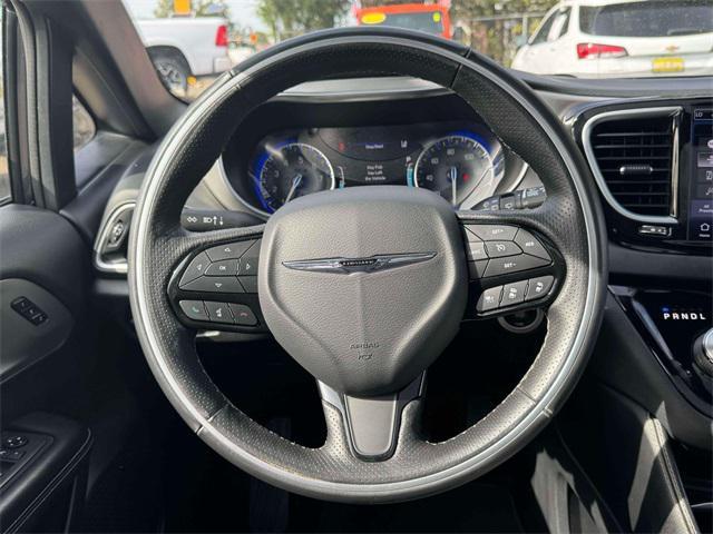used 2021 Chrysler Pacifica car, priced at $28,995