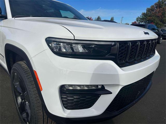 new 2025 Jeep Grand Cherokee car, priced at $49,425