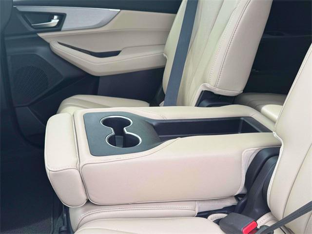 used 2023 Acura MDX car, priced at $41,299