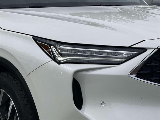 used 2023 Acura MDX car, priced at $41,299