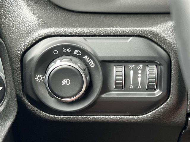 used 2022 Jeep Wrangler Unlimited car, priced at $33,990