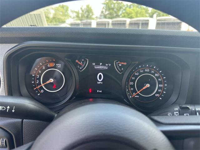 new 2025 Jeep Wrangler car, priced at $32,958