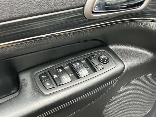 used 2020 Jeep Grand Cherokee car, priced at $25,990