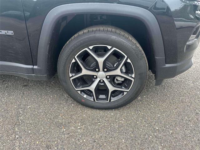 new 2025 Jeep Compass car, priced at $30,685