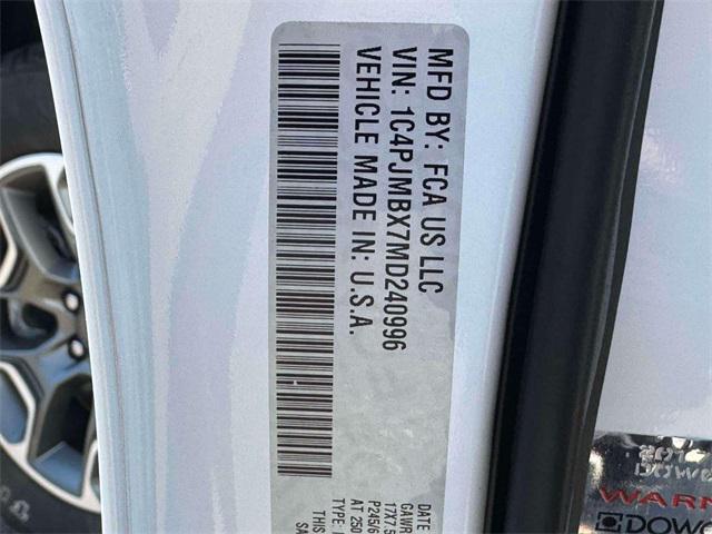 used 2021 Jeep Cherokee car, priced at $23,995