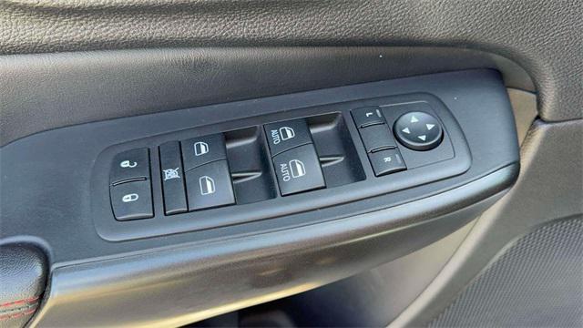 used 2021 Jeep Cherokee car, priced at $23,995