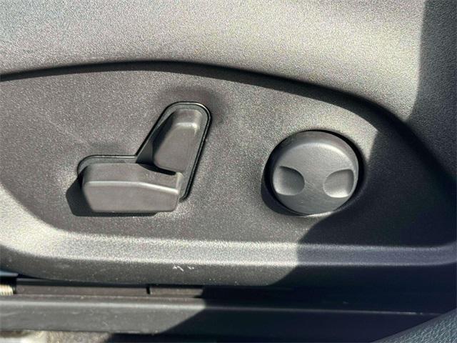 used 2022 Jeep Compass car, priced at $22,555