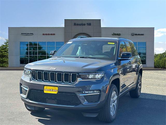 new 2025 Jeep Grand Cherokee car, priced at $50,805