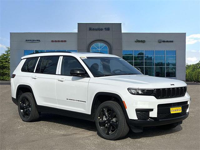 new 2025 Jeep Grand Cherokee L car, priced at $42,680