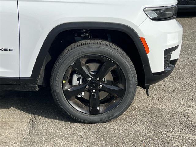 new 2025 Jeep Grand Cherokee L car, priced at $42,680