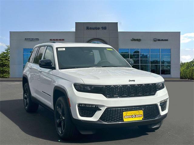 new 2025 Jeep Grand Cherokee car, priced at $51,940