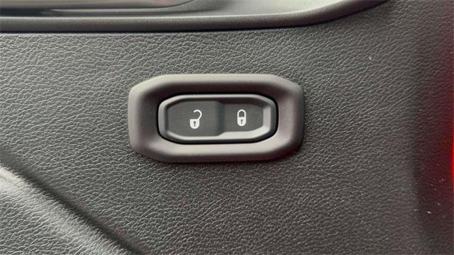 used 2020 Jeep Wrangler Unlimited car, priced at $24,995