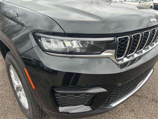 new 2025 Jeep Grand Cherokee car, priced at $41,770