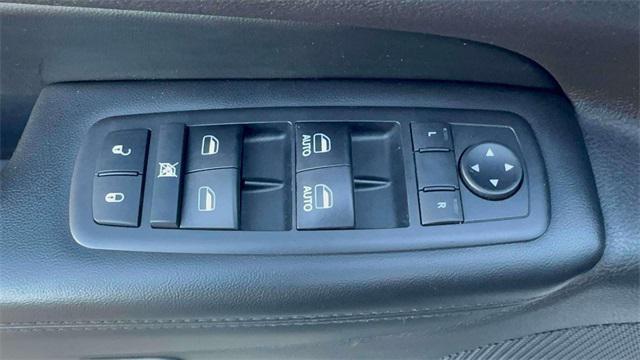 used 2018 Jeep Grand Cherokee car, priced at $16,995