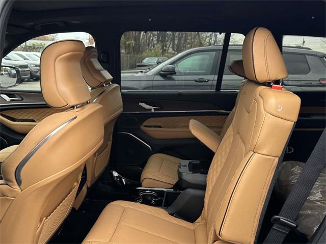 new 2025 Jeep Grand Cherokee L car, priced at $63,585