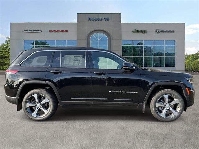 new 2025 Jeep Grand Cherokee car, priced at $50,660