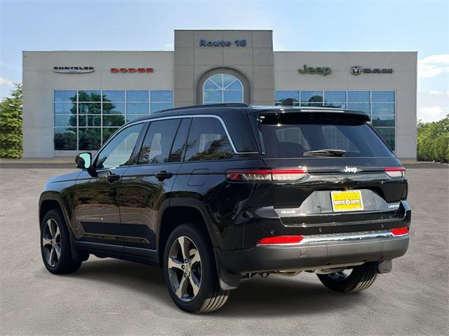 new 2025 Jeep Grand Cherokee car, priced at $50,660