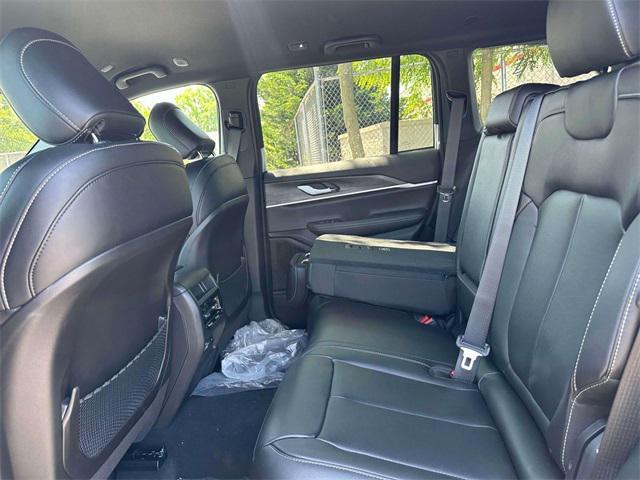 new 2025 Jeep Grand Cherokee car, priced at $41,481