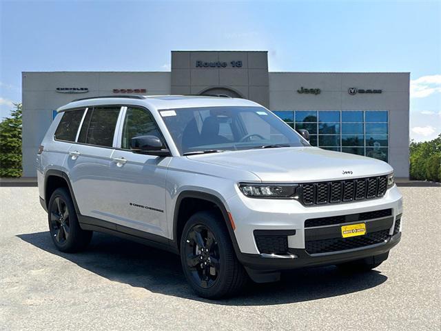 new 2024 Jeep Grand Cherokee L car, priced at $49,175