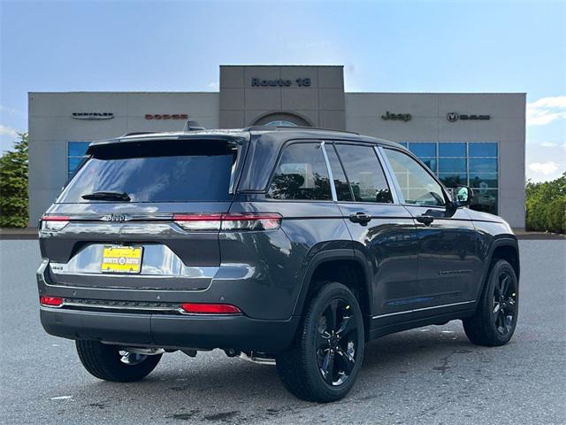 new 2025 Jeep Grand Cherokee car, priced at $49,170