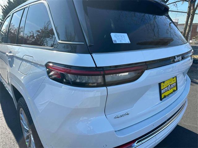 new 2025 Jeep Grand Cherokee car, priced at $58,155