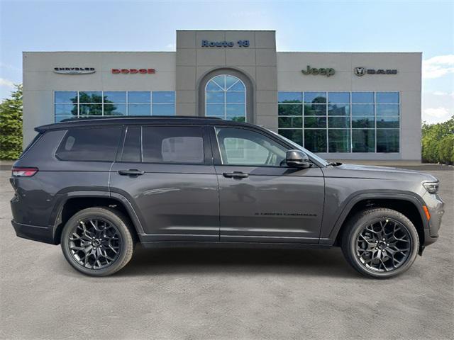 new 2025 Jeep Grand Cherokee L car, priced at $64,180