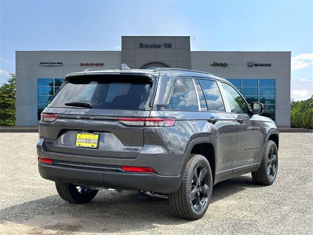 new 2025 Jeep Grand Cherokee car, priced at $47,635