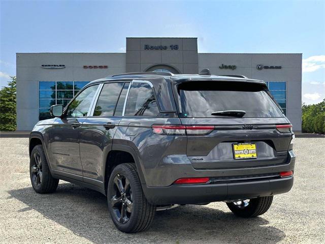 new 2025 Jeep Grand Cherokee car, priced at $47,635