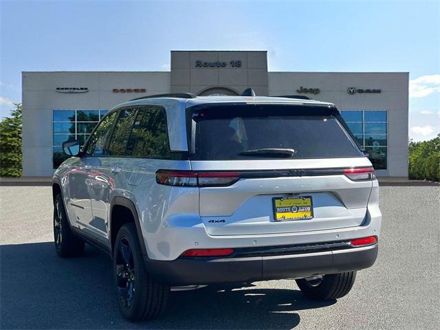 new 2025 Jeep Grand Cherokee car, priced at $46,970