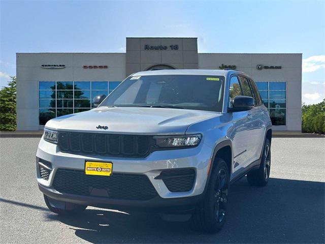 new 2025 Jeep Grand Cherokee car, priced at $46,970