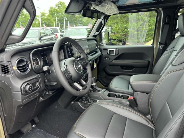 new 2025 Jeep Gladiator car, priced at $43,882