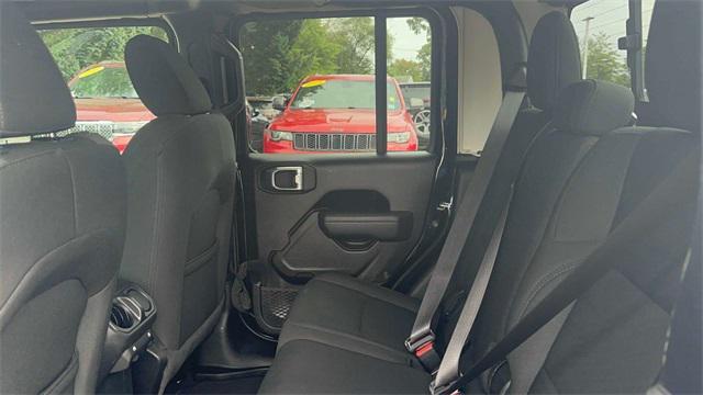 used 2022 Jeep Gladiator car, priced at $30,000