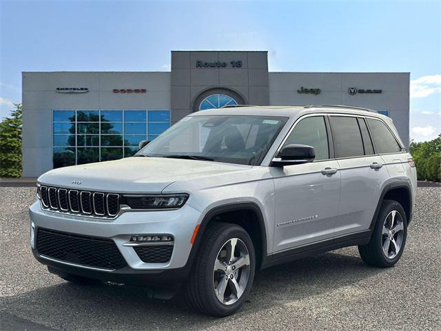 new 2025 Jeep Grand Cherokee car, priced at $47,621