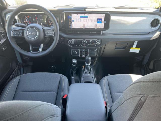 new 2025 Jeep Wrangler car, priced at $46,186