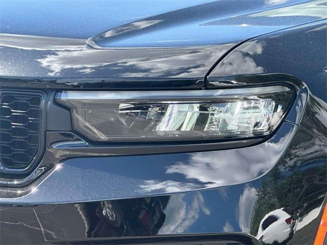 new 2025 Jeep Grand Cherokee car, priced at $44,330