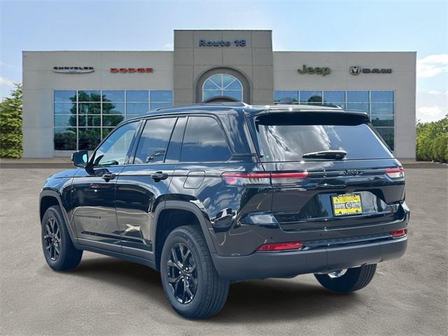 new 2025 Jeep Grand Cherokee car, priced at $44,330
