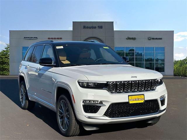 new 2025 Jeep Grand Cherokee car, priced at $53,455